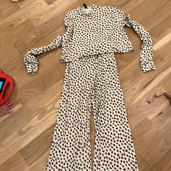 Pajama set - Picture 1 of 1